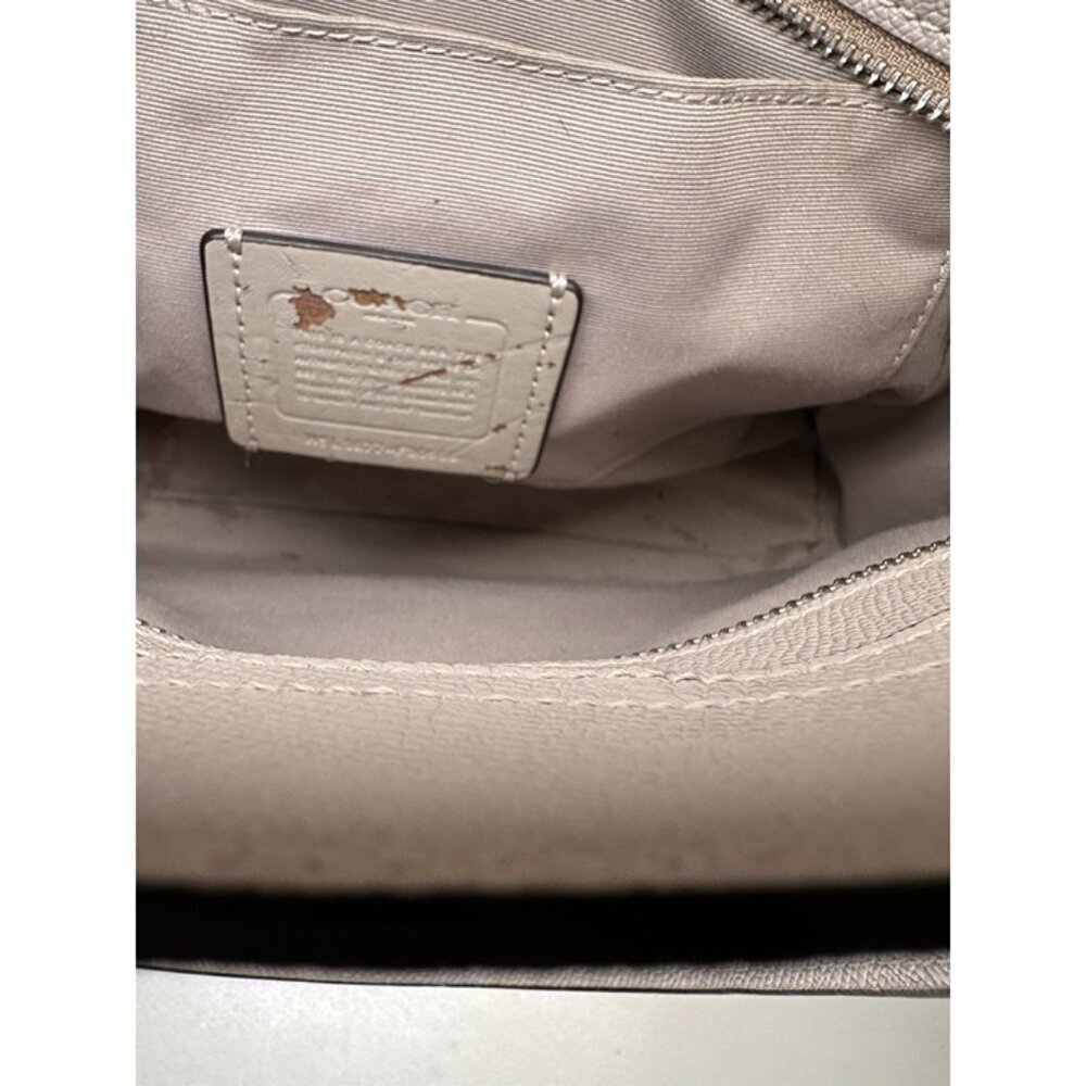 Coach - Leah Satchel Gray Leather Handbag - Missing Tag - Picture 4 of 9